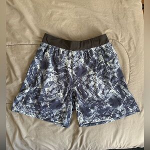 Lulu lemon running shorts